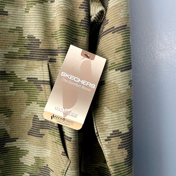 NWT Skechers Athletic Hoodie - Picture 4 of 5